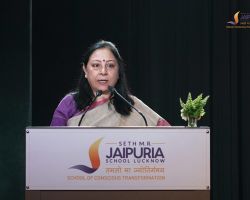 Vandana Mishra Ma'am addressing the audience