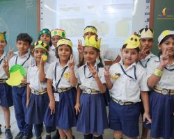 A group of junior wing posing for a photo Best school for kids in Lucknow – Jaipuria, Gomti Nagar