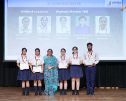 Our achievers who scored top marks in History